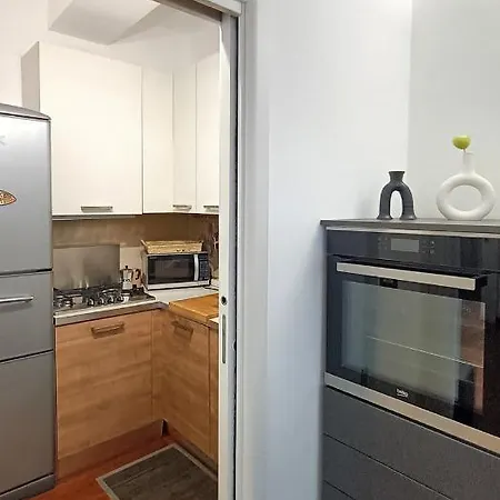 Apartment Sahi - Jannacci - 2 Bedrooms, Arena, Chinatown